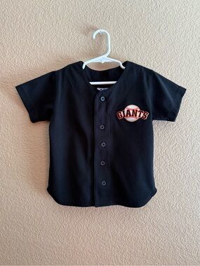 Vintage Majestic San Francisco Giants
Toddler Baseball Jersey (Size 3T)